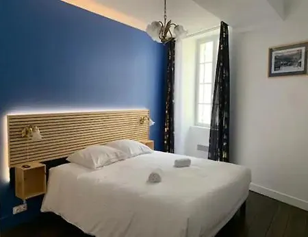 Poterne- Raffiné Avec Jardin Appartement