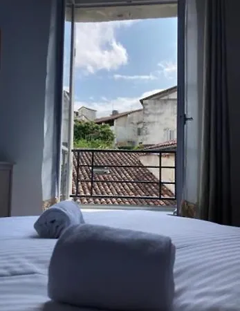 Poterne- Raffiné Avec Jardin Appartement Aubeterre-sur-Dronne