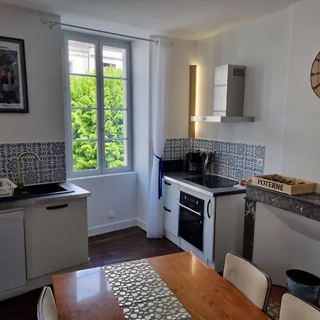 Poterne- Raffiné Avec Jardin Appartement *