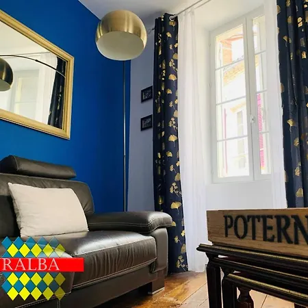 Апартаменты Poterne- Raffine Avec Jardin *
