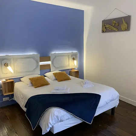 Poterne- Raffine Avec Jardin Appartement Aubeterre-sur-Dronne