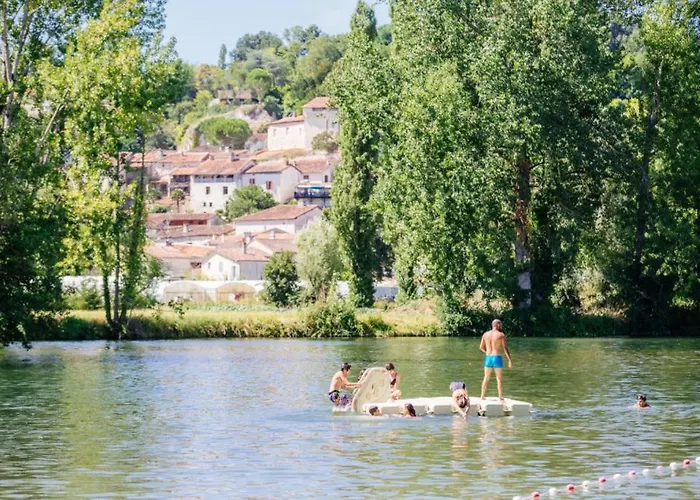 Poterne- Raffiné Avec Jardin Apartamento *