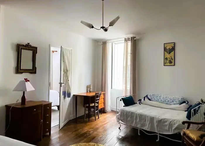 Poterne- Raffiné Avec Jardin Apartamento Aubeterre-sur-Dronne