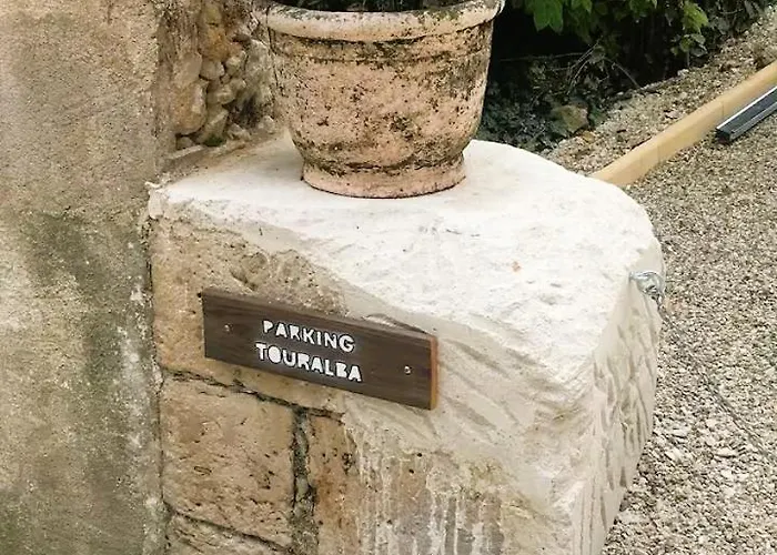 Apartamento Poterne- Raffiné Avec Jardin *